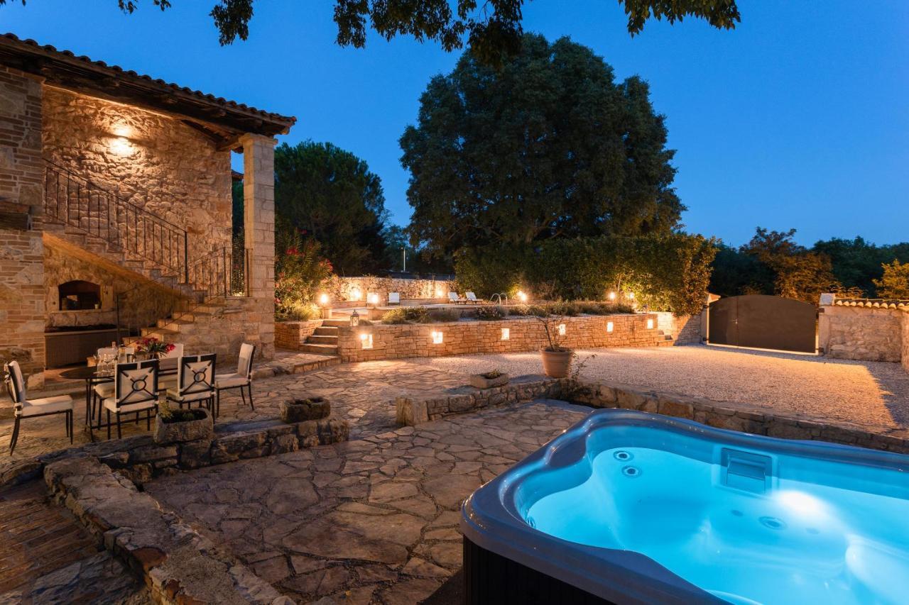 Villa Arboretum Πόρετς Εξωτερικό φωτογραφία
